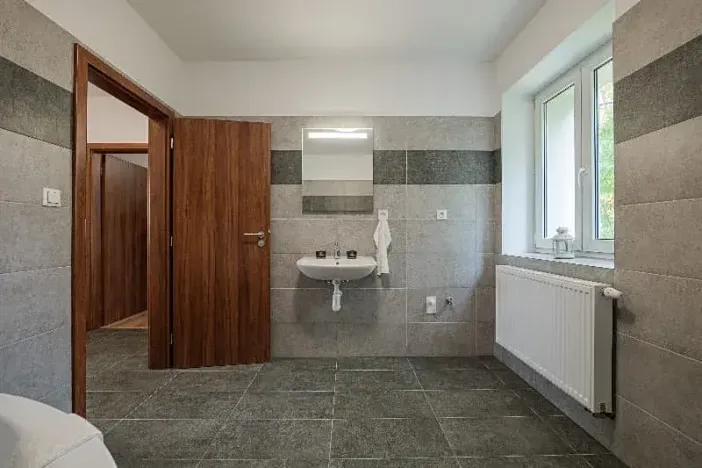 Pronájem apartmánu, Ostrava, Riegrova, 300 m2