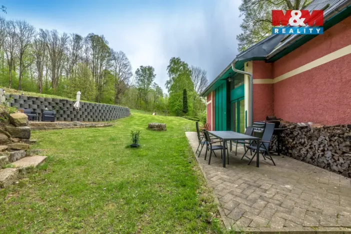 Prodej rodinného domu, Mikulášovice, 120 m2