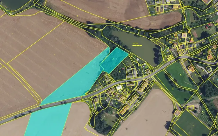 Prodej pole, Křenov, 140230 m2