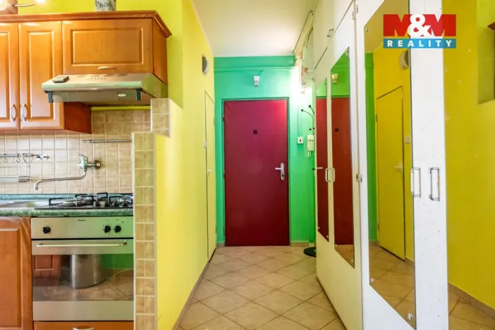 Prodej bytu 3+1, Český Krumlov - Plešivec, Sídliště Plešivec, 73 m2