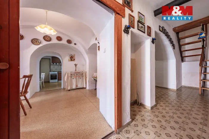 Prodej rodinného domu, Jankov - Holašovice, 250 m2