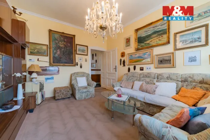 Prodej bytu 4+1, Karlovy Vary - Bohatice, Jáchymovská, 102 m2