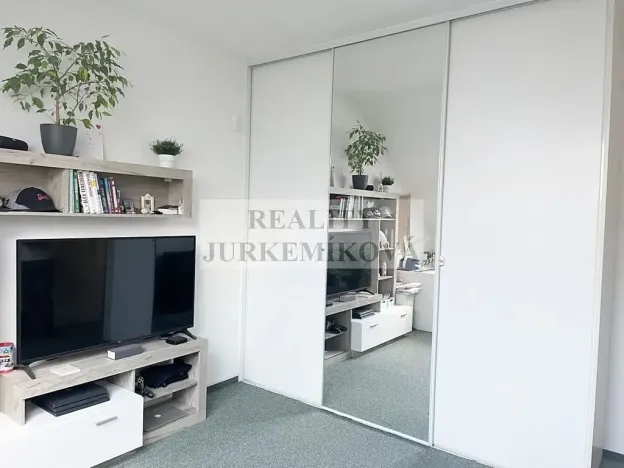 Pronájem bytu 2+1, České Budějovice, tř. 28. října, 62 m2