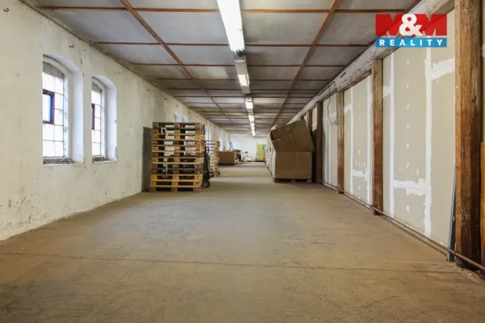 Pronájem skladu, Varnsdorf, Karlova, 700 m2