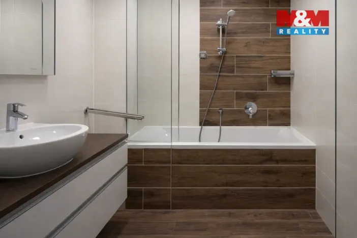 Pronájem bytu 3+kk, Pardubice - Zelené Předměstí, Na Hrádku, 80 m2