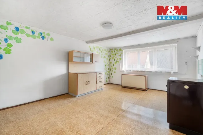 Prodej bytu 2+1, Benešov nad Ploučnicí, Českolipská, 94 m2