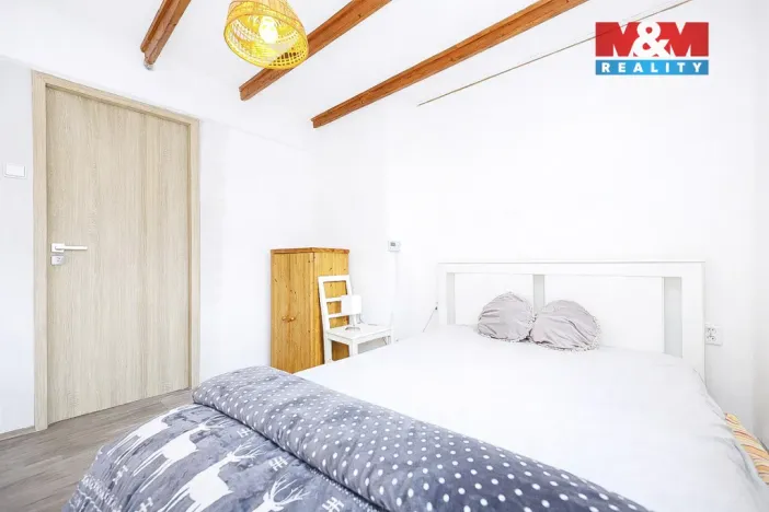 Prodej chaty, Hlubočky, Nám. Družby, 105 m2