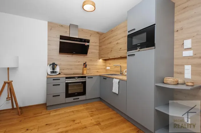 Prodej bytu 3+kk, Treffen am Ossiacher See, Rakousko, Bergstraße, 75 m2