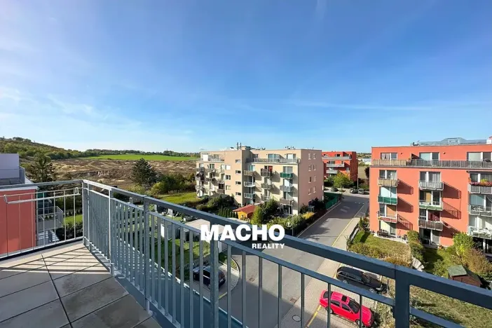 Pronájem bytu 1+kk, Hostivice, Ovesná, 36 m2