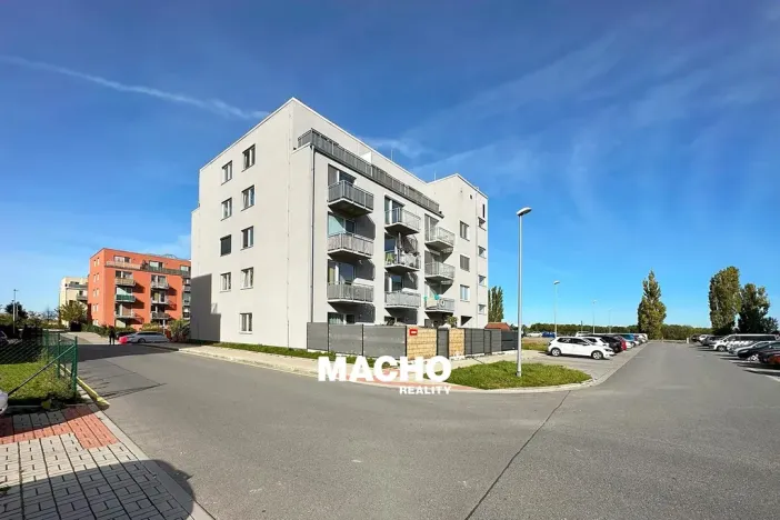 Pronájem bytu 1+kk, Hostivice, Ovesná, 36 m2