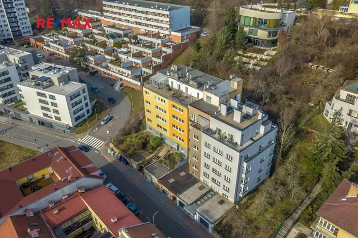 Prodej bytu 1+1, Praha - Smíchov, Holečkova, 24 m2