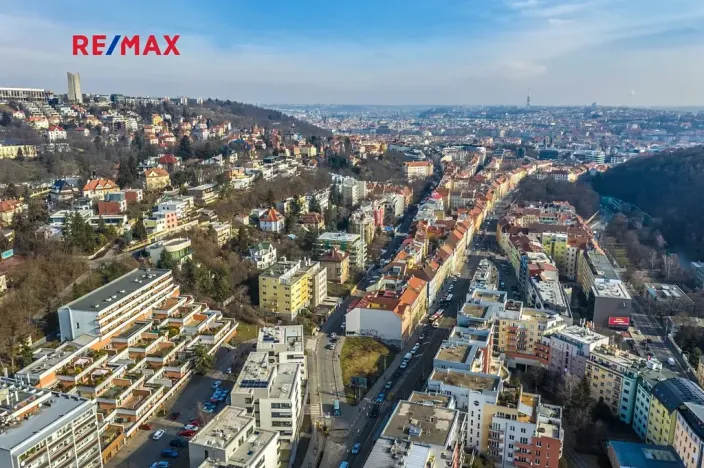 Prodej bytu 1+1, Praha - Smíchov, Holečkova, 24 m2