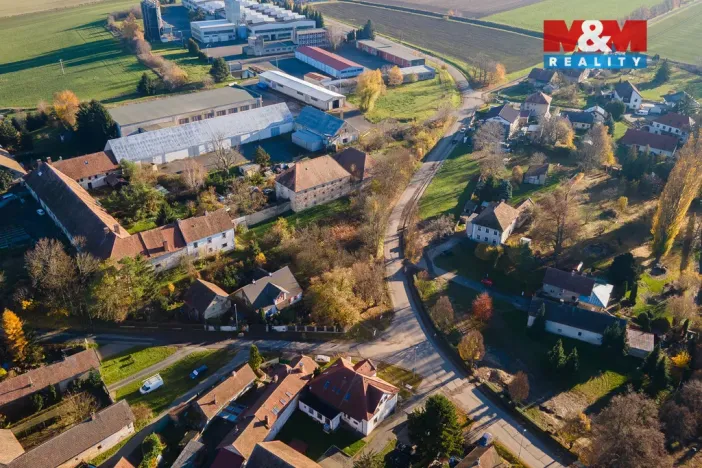 Prodej zahrady, Úhřetice, 981 m2