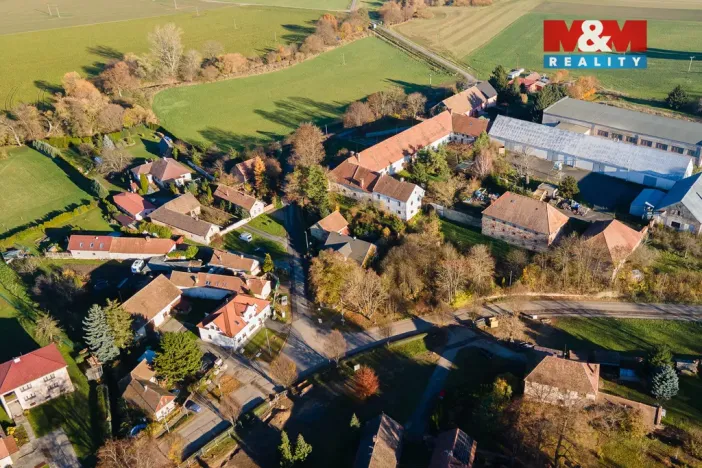 Prodej zahrady, Úhřetice, 981 m2