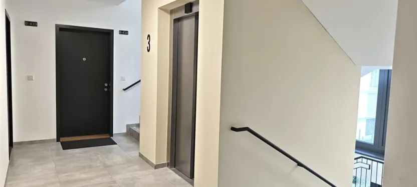 Pronájem bytu 2+kk, Praha - Hodkovičky, V náklích, 68 m2