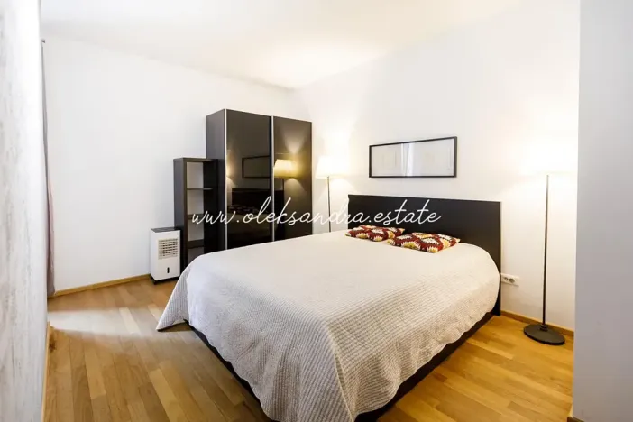 Pronájem bytu 2+kk, Praha - Karlín, Šaldova, 51 m2
