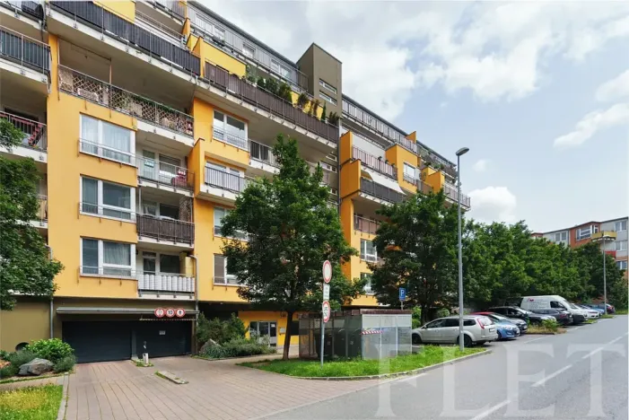 Pronájem bytu 2+kk, Praha - Vysočany, Kabešova, 53 m2