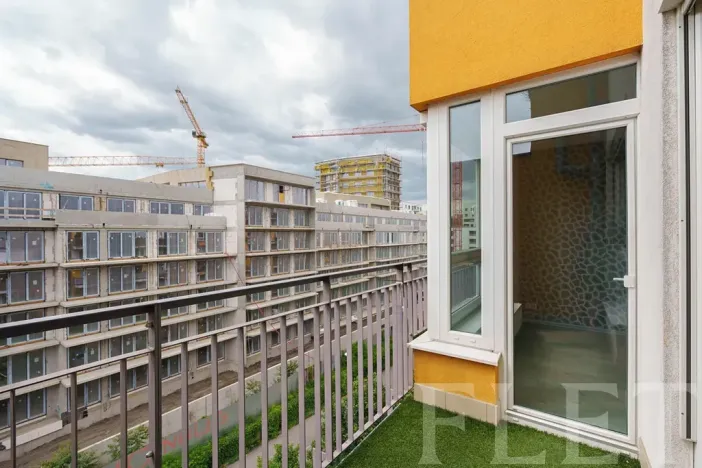 Pronájem bytu 2+kk, Praha - Vysočany, Kabešova, 53 m2