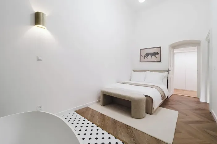 Pronájem bytu 5+kk, Praha - Nové Město, Mezibranská, 175 m2