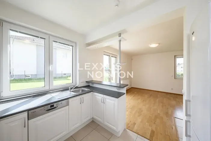 Pronájem rodinného domu, Průhonice, Pod Valem II., 325 m2