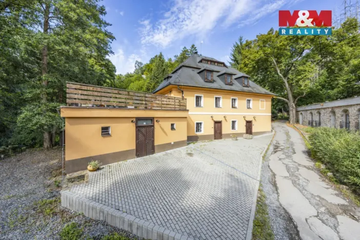 Prodej bytu 3+kk, Líšnice, Spálený Mlýn, 86 m2