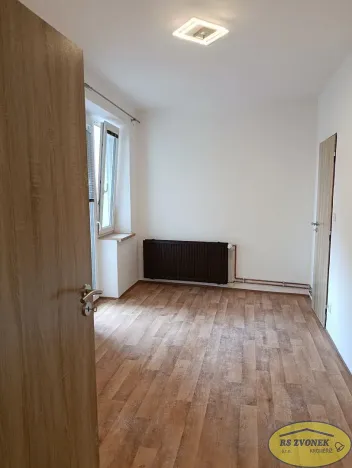 Pronájem bytu 2+kk, Hulín, nám. Míru, 49 m2