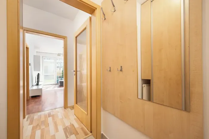 Pronájem bytu 2+kk, Brno, Šmahova, 44 m2