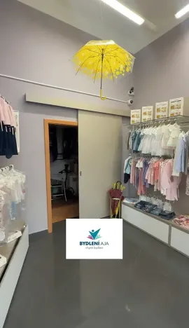 Prodej obchodního prostoru, Karlovy Vary, Zámecký vrch, 49 m2