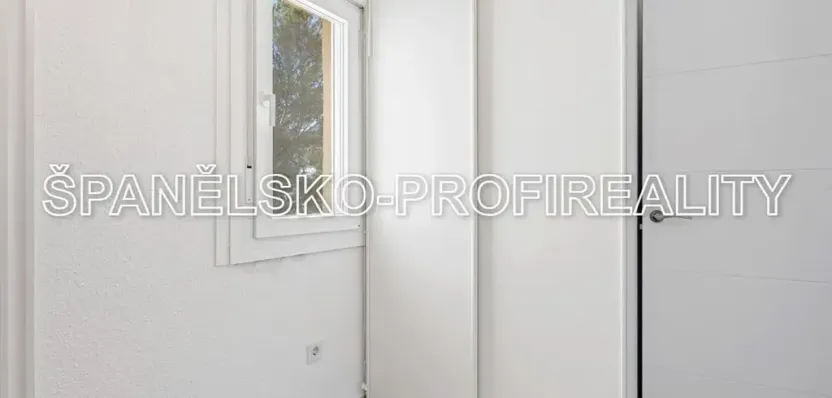 Prodej bytu 3+kk, Alicante, Španělsko, 63 m2