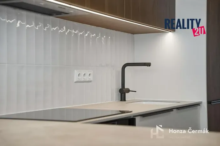 Pronájem bytu 1+kk, Brno, 35 m2