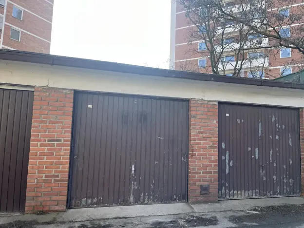 Prodej garáže, Praha - Michle, V dolině, 18 m2