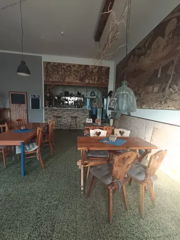 Pronájem restaurace, Holešov, 96 m2