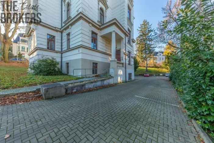 Pronájem kanceláře, Liberec - Liberec I-Staré Město, Vítězná, 230 m2