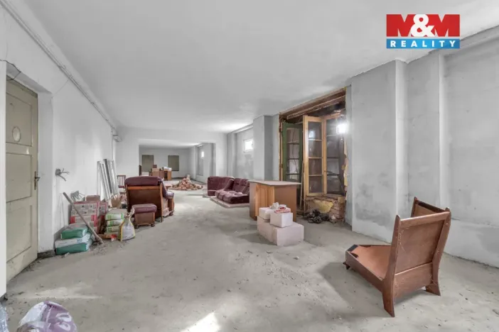 Prodej rodinného domu, Chomutice, 260 m2