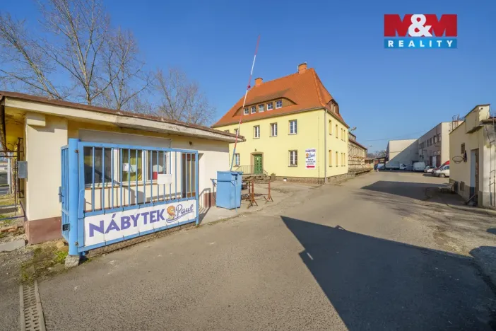 Prodej obchodního prostoru, Teplice, Libušina, 760 m2