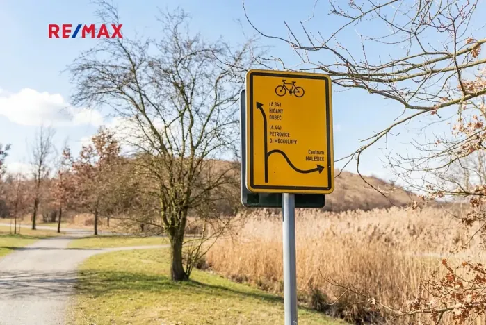 Prodej bytu 2+kk, Praha - Hostavice, U Hostavického potoka, 50 m2