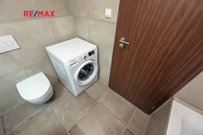 Pronájem bytu 2+kk, Praha - Modřany, Mezi vodami, 56 m2