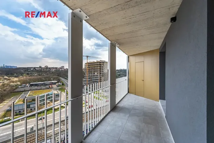 Pronájem bytu 2+kk, Praha - Modřany, Mezi vodami, 56 m2