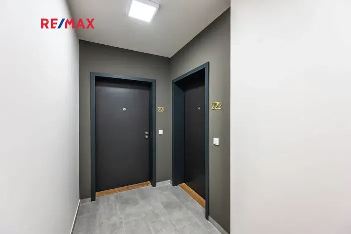 Pronájem bytu 2+kk, Praha - Modřany, Mezi vodami, 56 m2