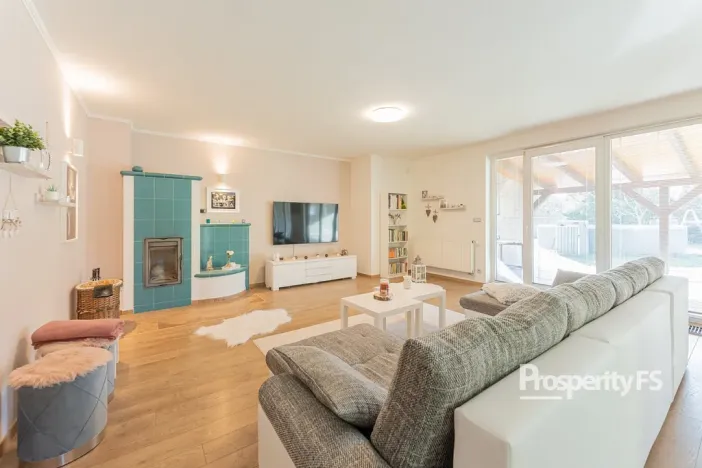 Prodej rodinného domu, Lutopecny, 169 m2