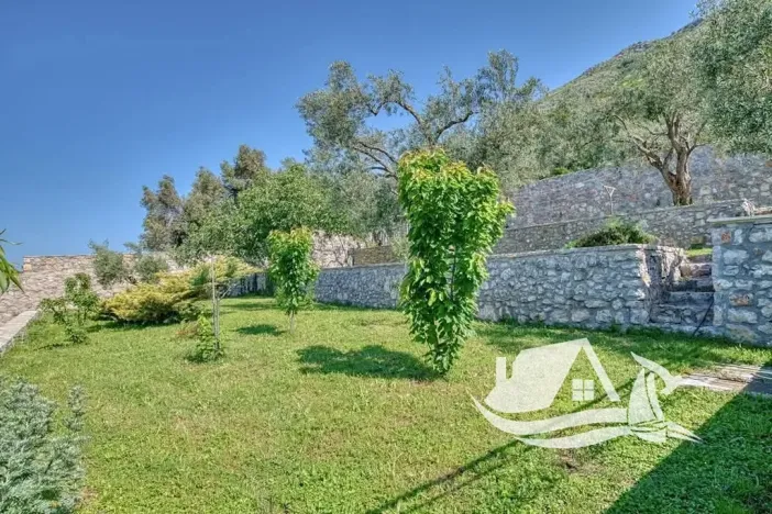 Prodej vily, Rijeka Reževići, Černá Hora, 400 m2