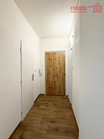 Pronájem bytu 2+1, Chomutov, Jirkovská, 63 m2