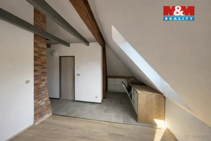 Pronájem bytu 2+kk, Větřní, U Lípy, 60 m2