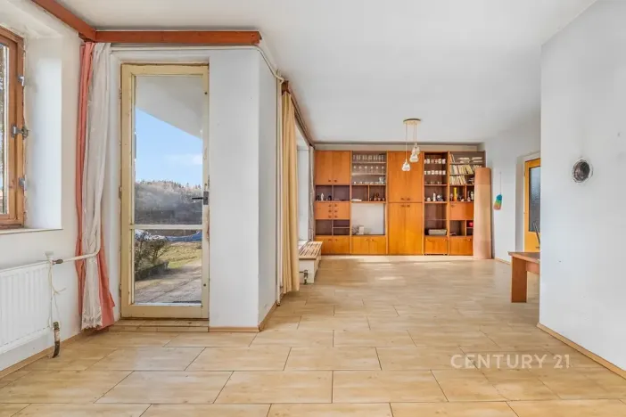 Prodej rodinného domu, Stružinec, 254 m2