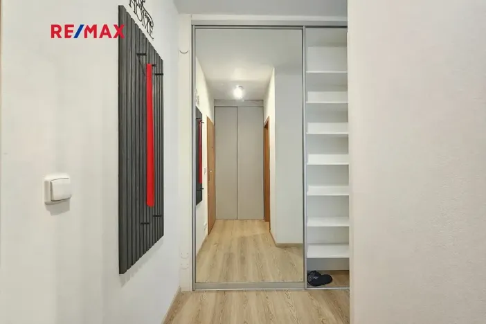 Pronájem bytu 2+kk, Vestec, Chmelová, 41 m2