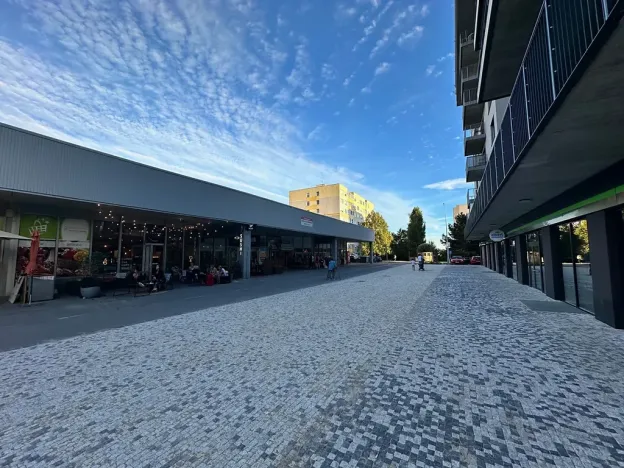 Pronájem obchodního prostoru, Praha - Stodůlky, Hábova, 106 m2