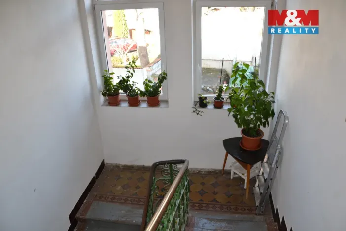 Prodej bytu 1+1, Červený Kostelec, Boženy Němcové, 85 m2