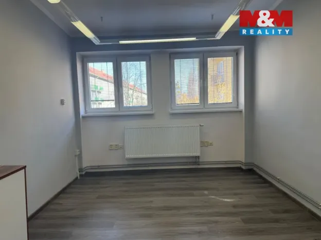Pronájem kanceláře, Havířov - Město, Mickiewiczova, 70 m2