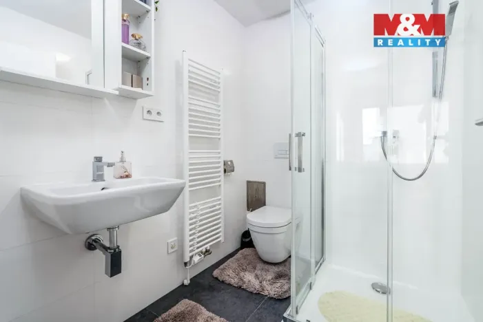 Prodej bytu 3+kk, Horoměřice, Karla IV., 76 m2