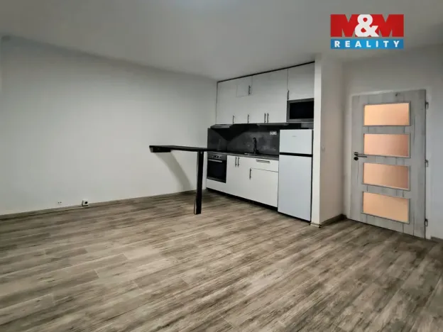 Prodej bytu 1+kk, Brno - Bohunice, Švermova, 30 m2